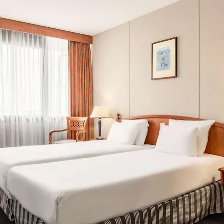 Nh Hotel 4*