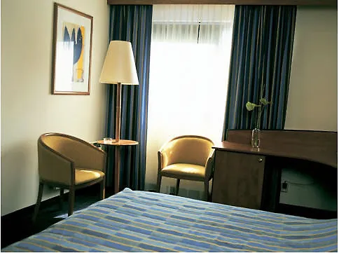 ホテル Nh ナールデン