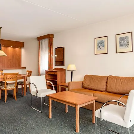 Nh Hotel 4*